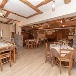 Martin Hotel