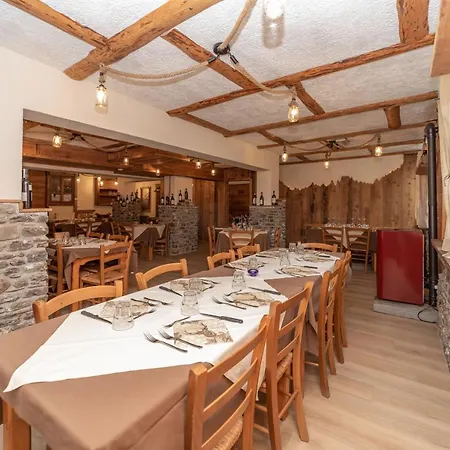 Martin 3* Sauze D'Oulx